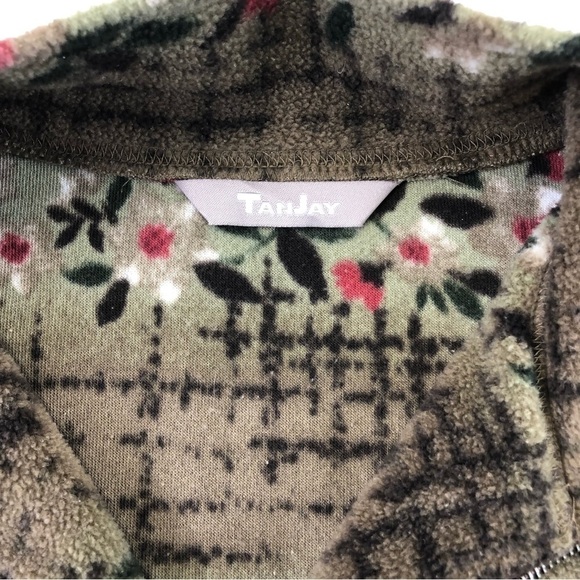 TanJay Rose Print Fleece - Picture 7 of 9
